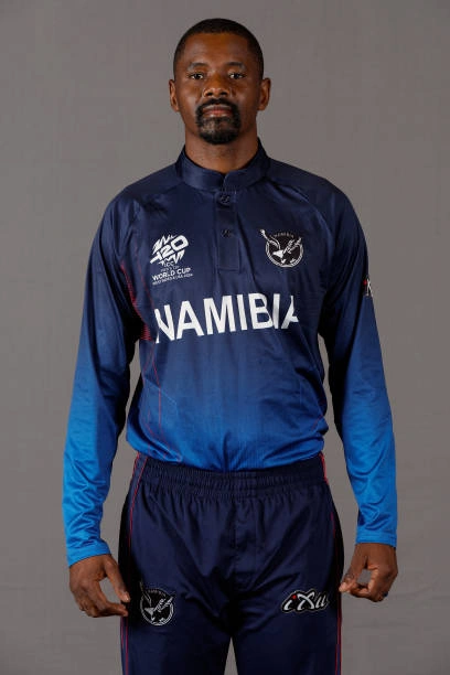 Tangeni Lungameni